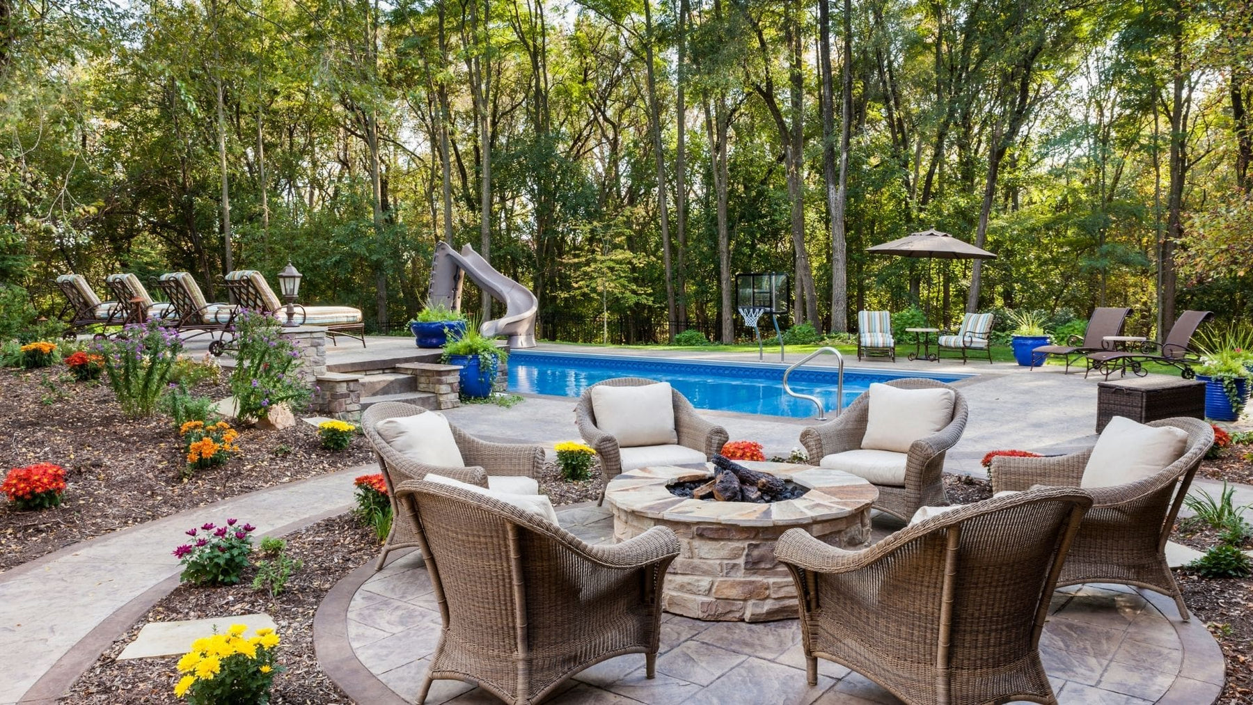 resort like patio