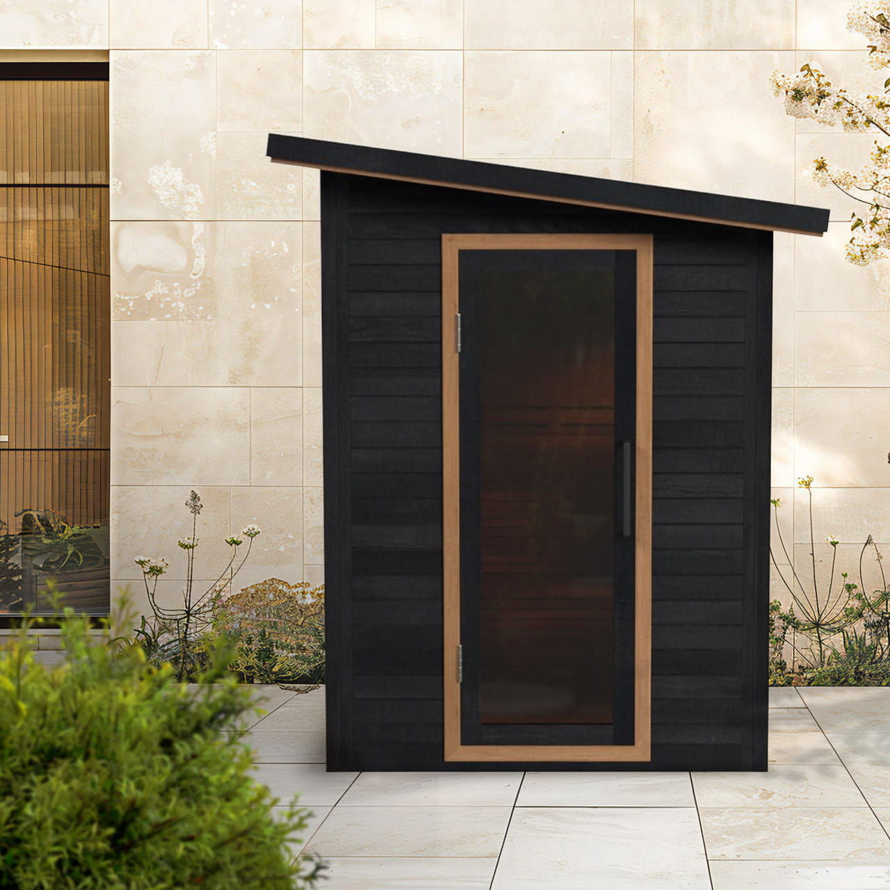 ALEKO Selenia 4 Person Red Cedar Outdoor Sauna – Insulated Walls Black