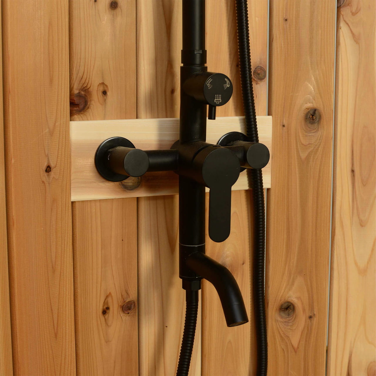 Crescent Curved Cedar Outdoor Shower – Matte Black Stainless Fixture