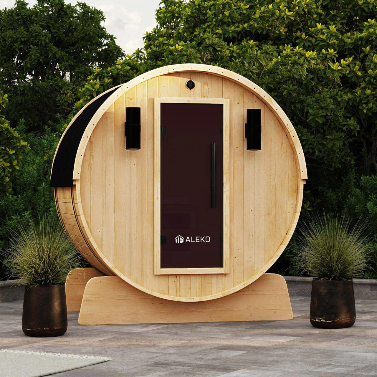 Anémona 3–4 Person Finland Pine Outdoor Barrel Sauna –  Harvia Heater