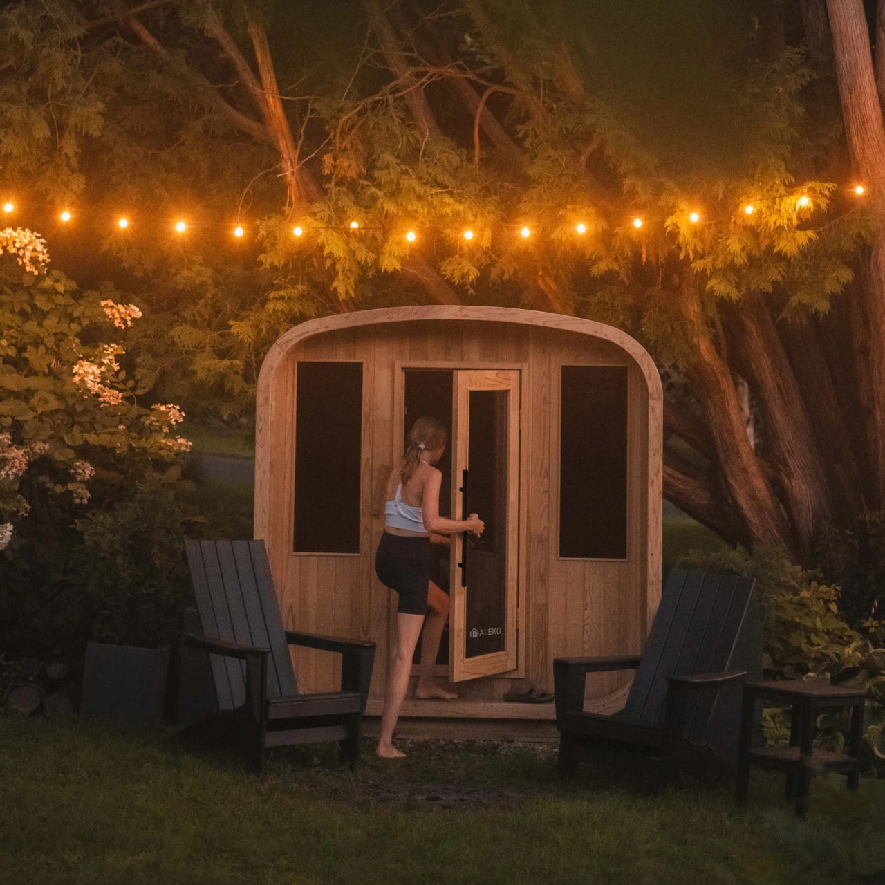 Arnica Cedar Square Sauna with Adjustable Benches & Windows –  Harvia Heater Included