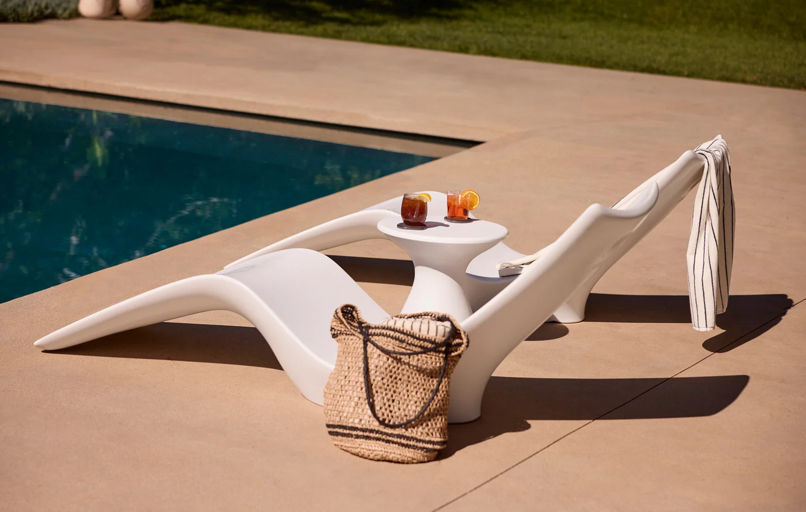 Family Pool Lounge — Ledge Lounger Autograph Bundle