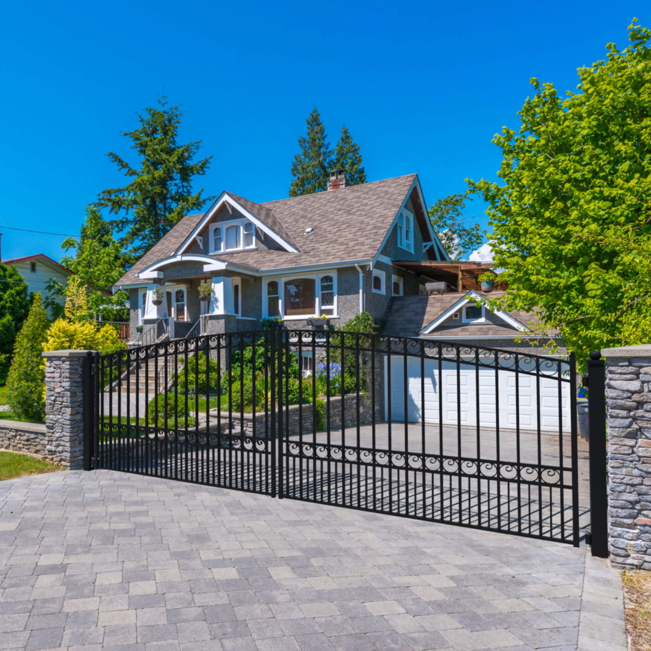 Paris Style Steel Dual Swing Driveway Gate – Black Galvanized 12'–18'